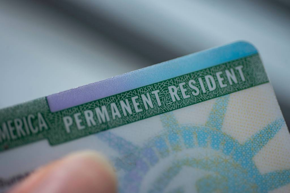 Thẻ thường trú nhân Mỹ hết hạn sẽ gặp phải những vấn đề gì?