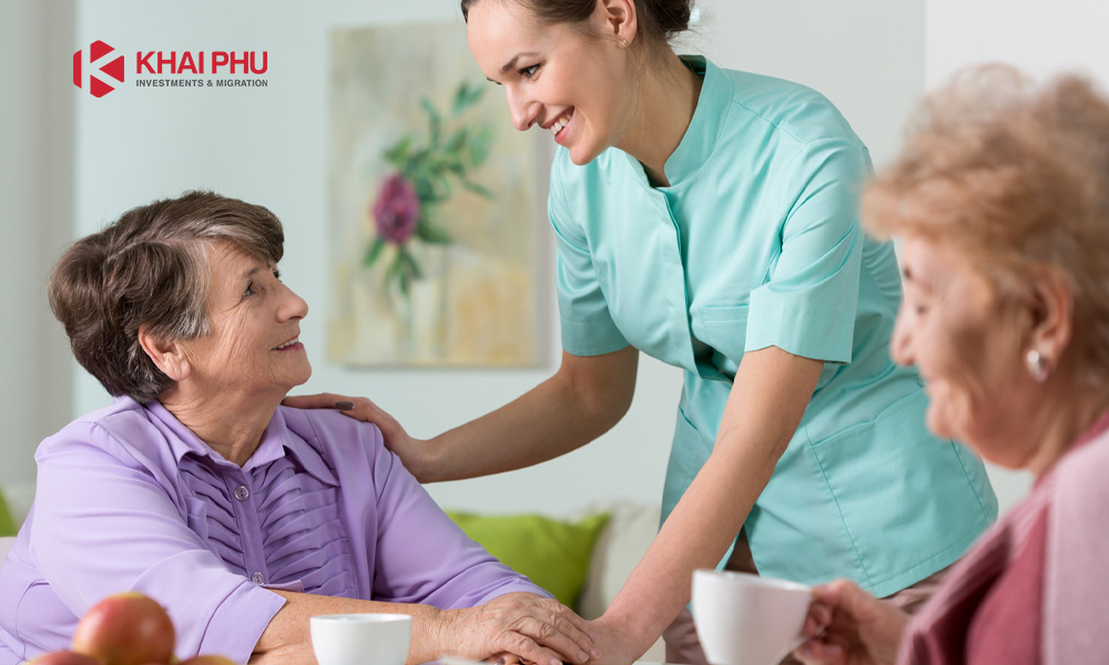 Chúc mừng khách hàng Khai Phú nhận thẻ xanh 10 năm!