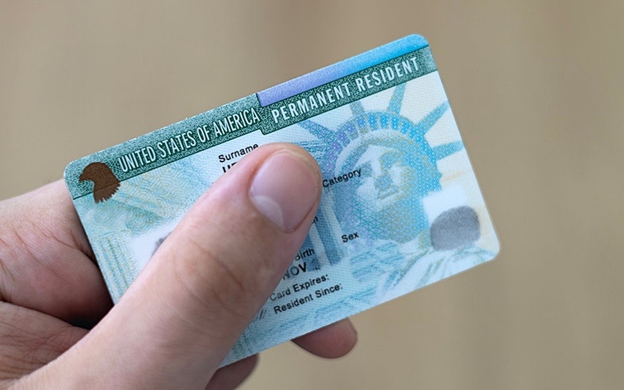 Mỹ thu hồi visa không đồng nghĩa với mất thẻ xanh 
